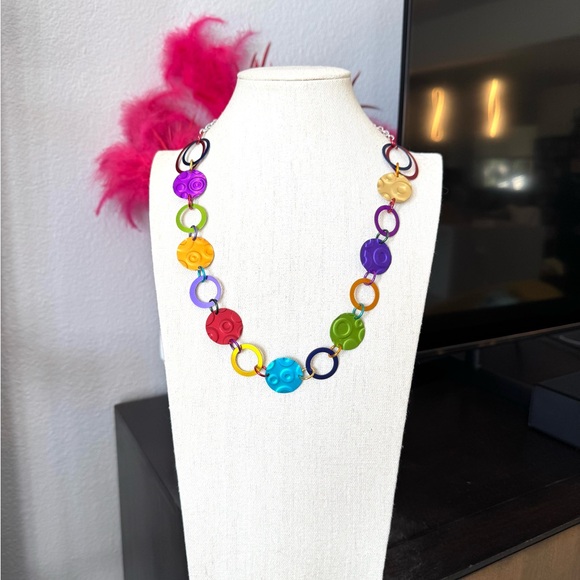 Colorful Circle Metal Link Necklace - Picture 6 of 7